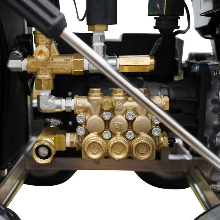 HYDRO TEK Nilfisk 4000 PSI 3.5 GPM Hot Water Pressure Washer, Honda Engine, MADE IN USA, Mfr Model # SM40004HG